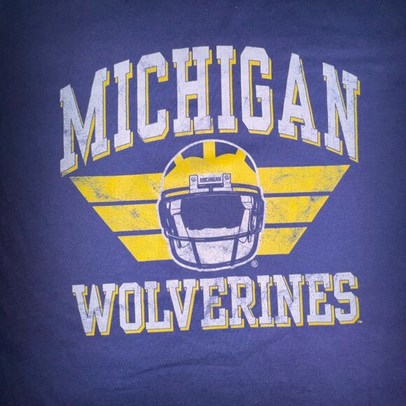 Michigan Wolverines Mens Medium Fan Favorite Long Sleeve T-Shirt Port & Company - Picture 1 of 5